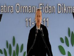‘Onlar slogan, biz hizmet üretiriz'